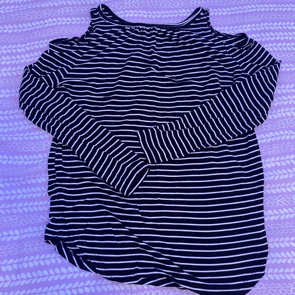 striped open shoulder long sleeve